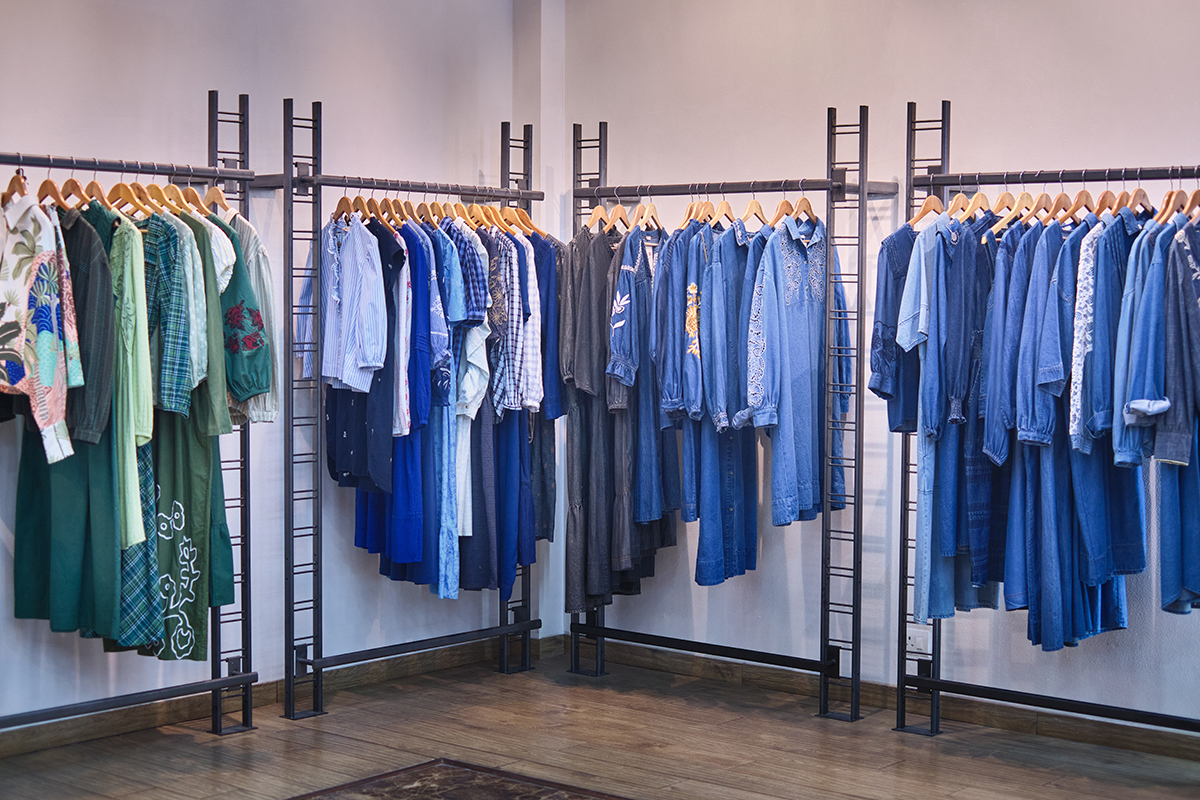 Fashion & Accessories